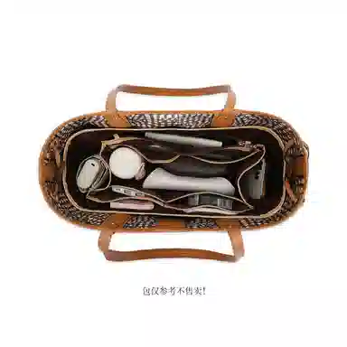 MCM tote