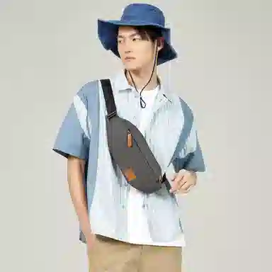 波斯丹顿 潮流质感高级 织物 胸包 常规 男女同款情侣款 灰色