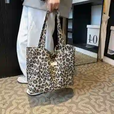 TOMATO&POTATO Leopard Tote