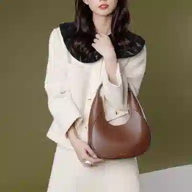 TOMATO&POTATO Chain Shoulder Bag