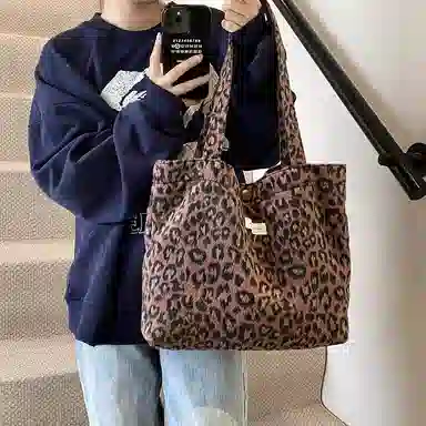 TOMATO&POTATO Leopard Tote