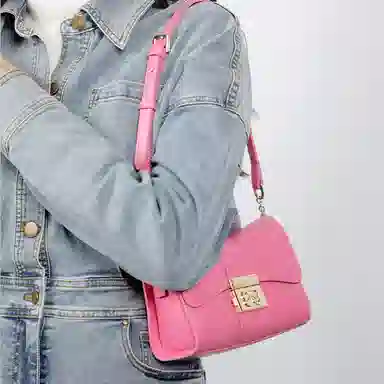 TOMATO&POTATO Crossbody Bag