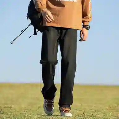 KRISTALIA Vintage Washed Jeans