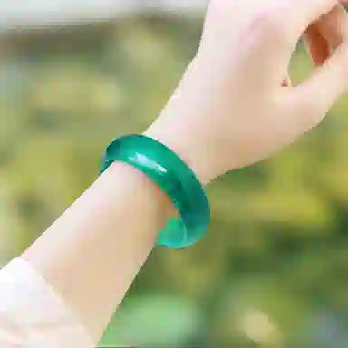 盈满堂 青绿色加宽加厚油润时尚百搭 玛瑙 手镯 女款