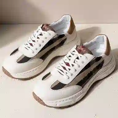 AQUASCUTUM