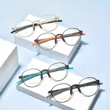 【联系客服可配度数】 康视顿 中性超轻近视 钛β钛硅胶 椭圆形 光学镜架 男女同款情侣款 深红色 灰青色 砂杏色 黑灰色