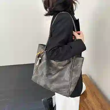PINKLAND PU Tote