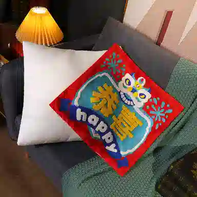 公主恋人 龙年暴富大吉绣花靠枕  抱枕 玩偶 毛绒公仔