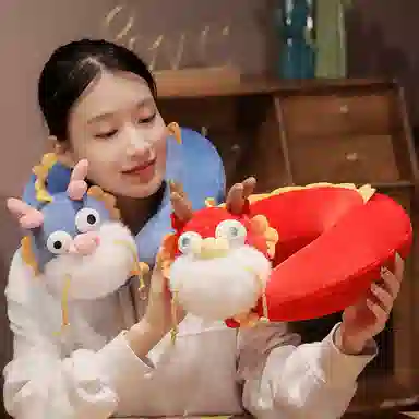 公主恋人 龙摆尾系列异形颈枕 玩偶周边