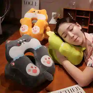 公主恋人 冰丝乳胶午睡枕 玩偶周边