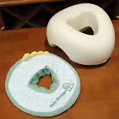 公主恋人 加高镂空冰豆豆护眼午睡枕 趴枕靠枕 玩偶周边