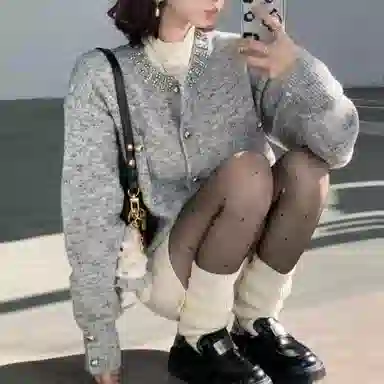 WLEQK Miu Knit Cardigan