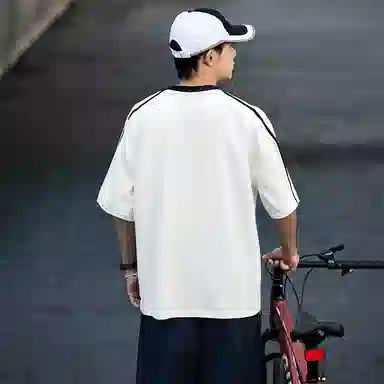 SEVFUN V-Neck T-Shirt