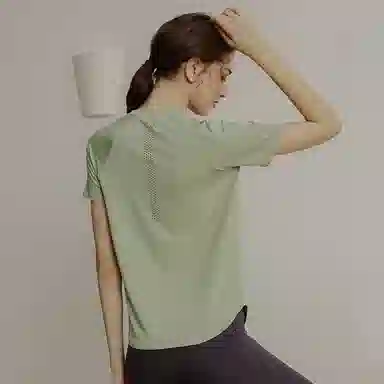 达兹 休闲透气速干训练短袖健身衣 女款