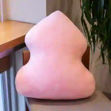 雄俊 创意口红美妆蛋抱枕 亲肤柔软儿童男女家居靠枕 玩偶 玩具周边