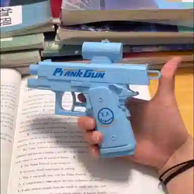 雄俊 战术双面反向喷水古灵精怪惊喜整蛊道具枪 强劲水力制造惊喜 水枪