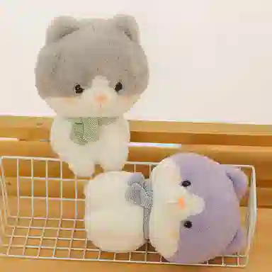 雄俊 优雅围巾小猫崽崽 圆嘟嘟小花猫 护腰靠枕抱枕 玩偶 毛绒公仔