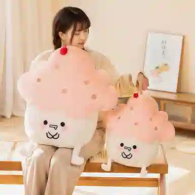 雄俊 创意冰淇淋蛋糕零食靠背 玩偶 毛绒公仔