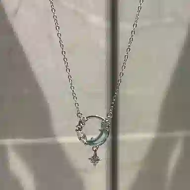 999