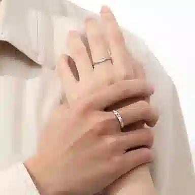 999