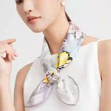 故宫联名 上海故事 芬华双面印花真丝温润透气润肤 丝巾 女款