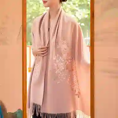 上海故事 琉光织梦加厚保暖金线加烫钻刺绣工艺双面水波纹细绒高贵质感 披肩 女款