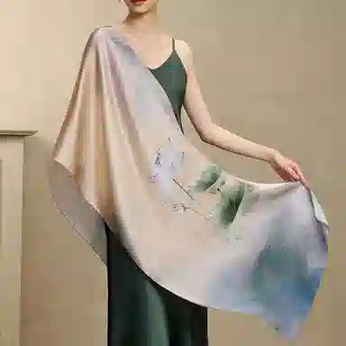 上海故事 桑蚕丝亲肤柔软真丝印花长巾披肩舒适透气妈妈款礼盒包装 丝巾 男女同款情侣款