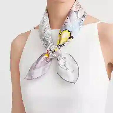 故宫联名 上海故事 芬华双面印花真丝温润透气润肤 丝巾 女款