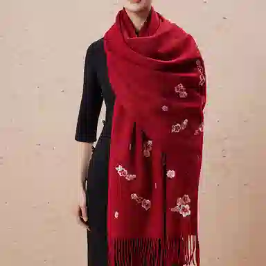 上海故事 桃香雅韵点绣刺绣工艺双面水波纹细绒高贵质感亲肤保暖礼盒包装 绵羊毛 披肩 女款 多色