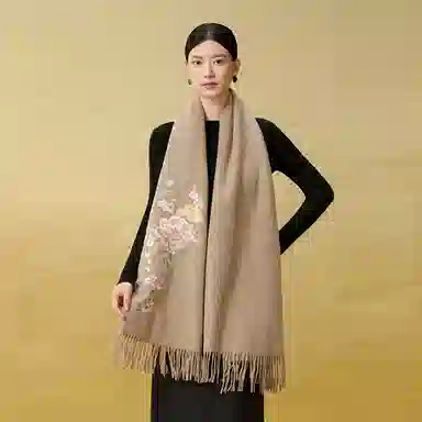 上海故事 新中式国风必备精致气质刺绣甜美可爱礼盒装 绵羊毛 披肩 男女同款情侣款