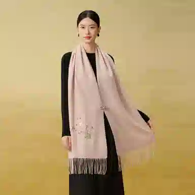 上海故事 刺绣珠绣盘精致柔软优雅扣两用 绵羊毛 绒线围巾 女款