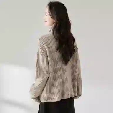 麓蔓蒂 宽松高领纯色长袖针织衫 女款