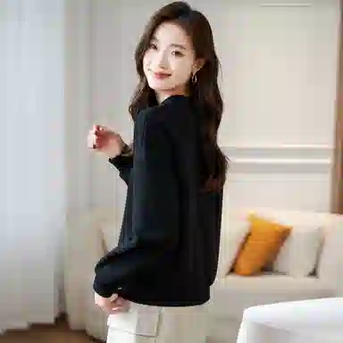 麓蔓蒂 圆领宽松纯色绣花卫衣 女款