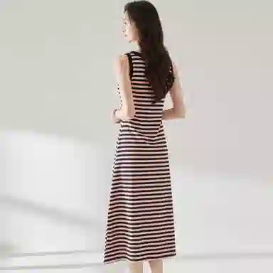 麓蔓蒂 条纹针织中长款背心吊带无袖连衣裙 女款
