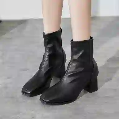 Medd Short Boots Beige