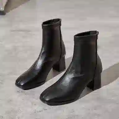 Medd Short Boots Beige