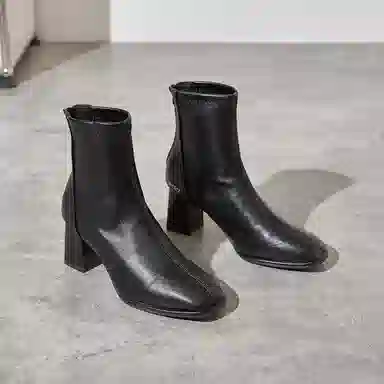 Medd Short Boots Beige