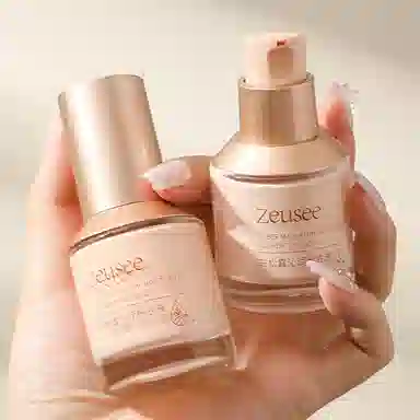 ZEUSEE