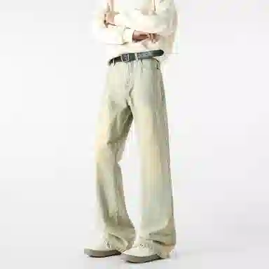 TOM ADAM