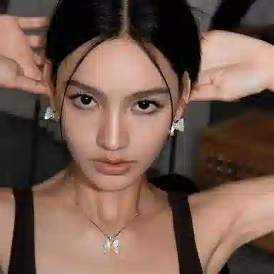 BOONEE ALUS choker