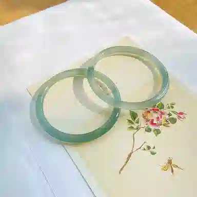 百利金 油青 简约精致温婉大方优雅气质轻奢时尚高级感 小众设计国潮新中式复古闭口手饰 玉髓 手镯 女款