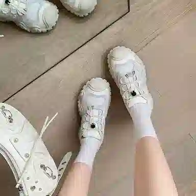 生活休闲甜美时尚透气松糕底百搭少女鞋 低帮 老爹鞋 女款