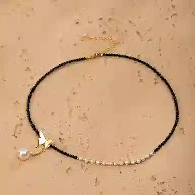 RIDEAUS choker