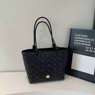 LARTIGENT PU Tote