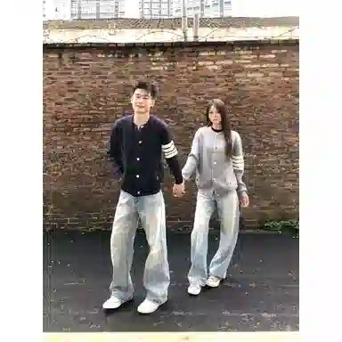 半空山 美式复古经典条纹四条杠撞色设计简约舒适亲肤不扎肉松弛慵懒老钱风潮流宽松休闲时尚百搭内搭外穿两用针织衫 男女同款