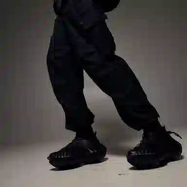 2AM TECHNOLOGY PU 4D
