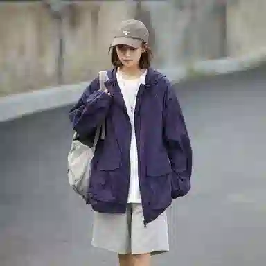 曼城 美式高街运动户外纯色多巴胺色系反光条透气舒适基础款日常通勤简约直筒连帽 超轻速干防虫防紫外线防晒服 男女同款