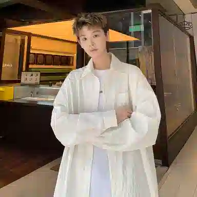 曼城 高级感纯色简约肌理感解构单排扣翻领设计感衬衣潮牌复古经典学院风百搭通勤日常长袖衬衫 男女同款