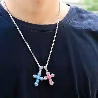 KING OF BLING Cross Pendant