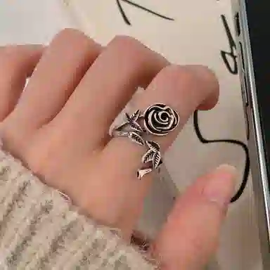 KING OF BLING Rose Alloy Ring